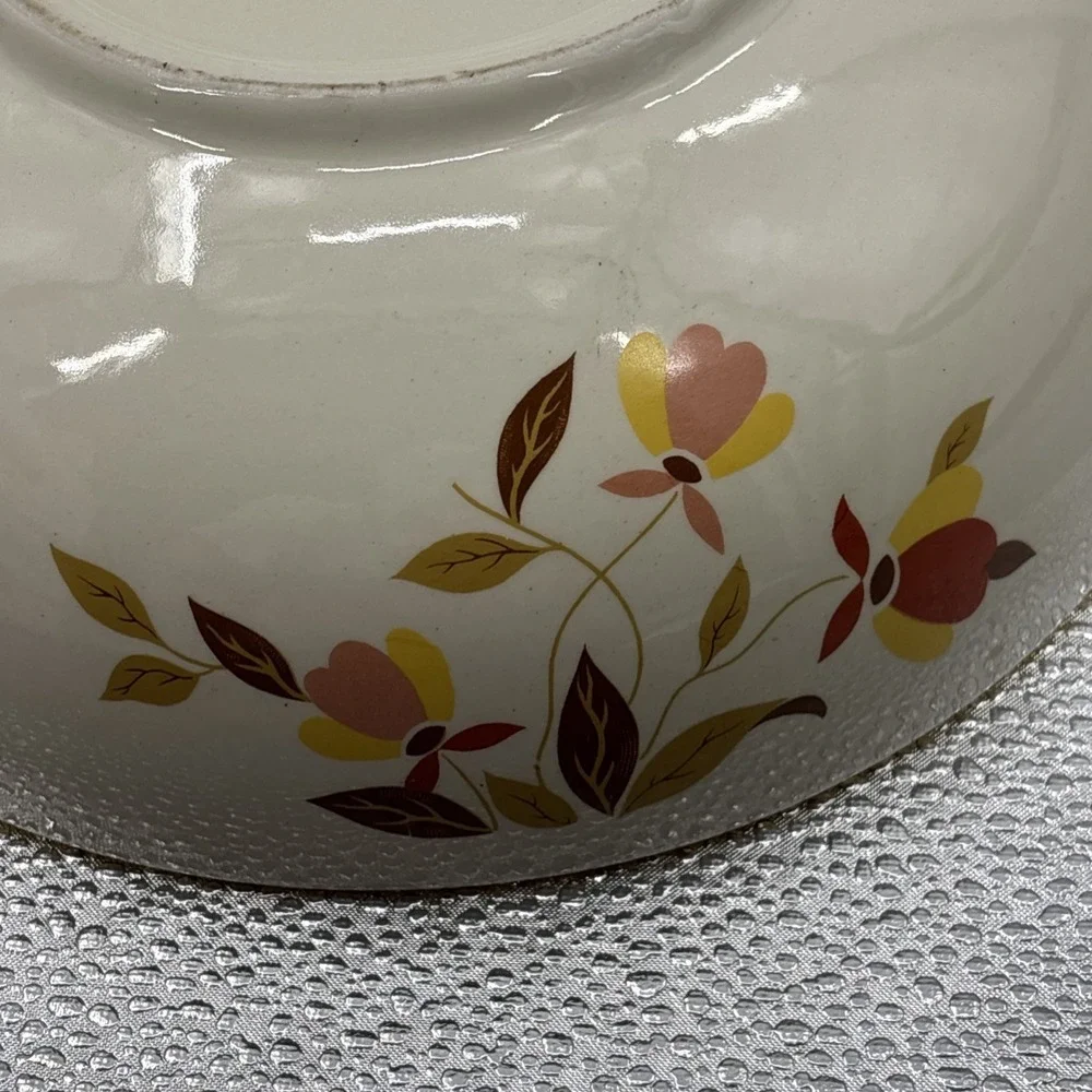 Vintage Hall's Superior Kitchen Ware AUTUMN‎ LEAF 9